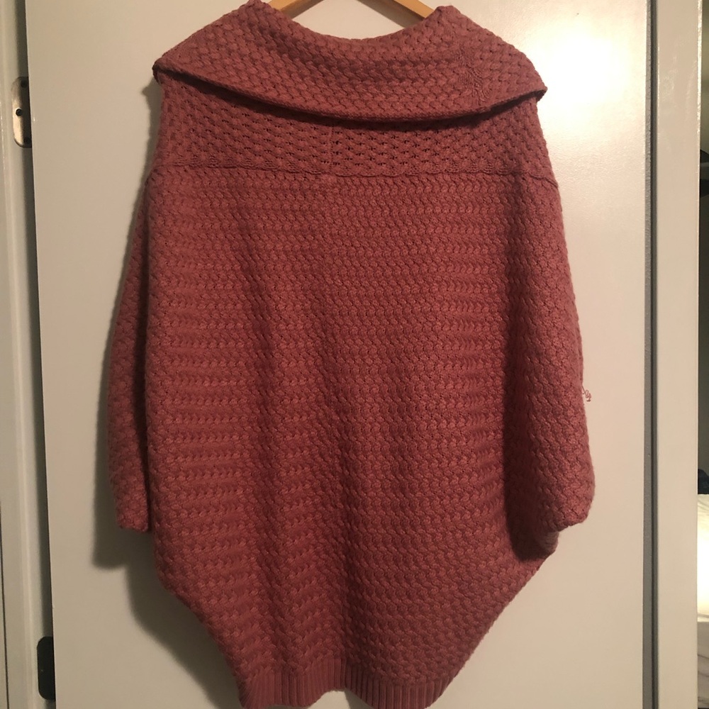 Mauve colored  the limited sweater size large